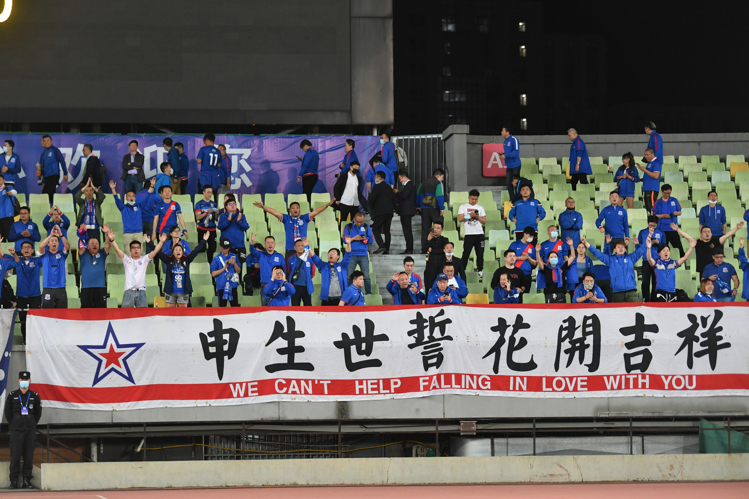 包含上海上港备战,面对江苏舜天的挑战的词条 包含上海上港备战,面对江苏舜天的挑战的词条