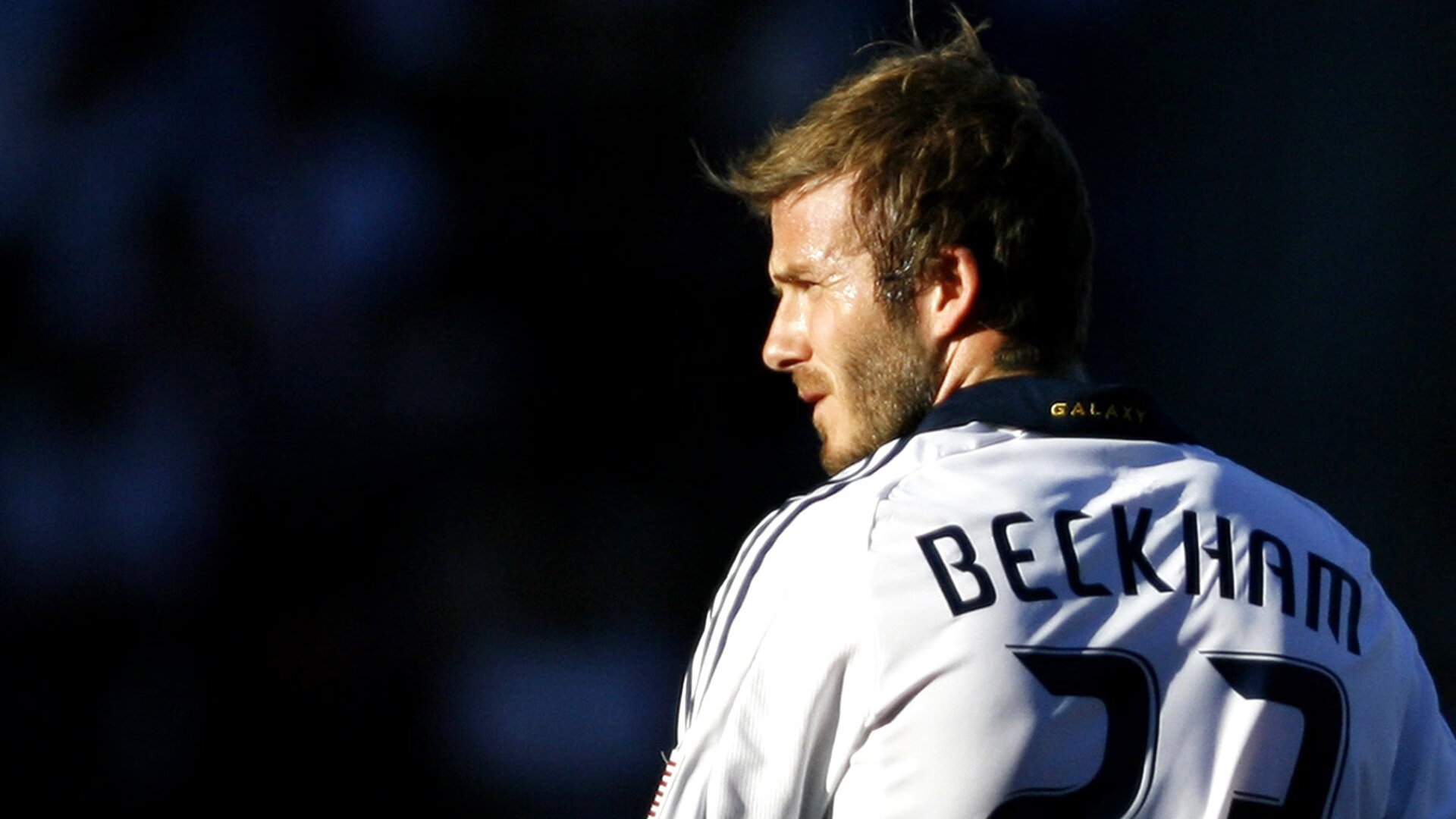 失重与掌控,当乔治的节奏成为对抗重力唯一的咒语