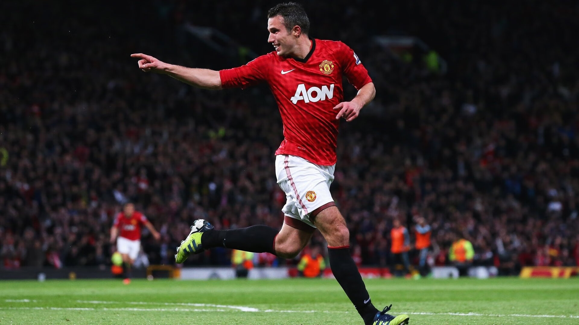 孤岛穆勒，当闪电撕裂伊比利亚，唯他踏浪而来